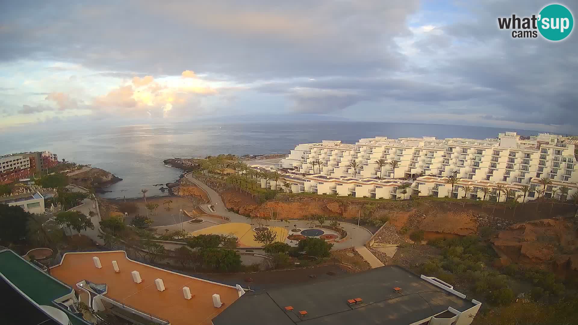 Live webcam Playa de Las Galgas – Playa Paraiso – La Gomera island – Adeje – Tenerife