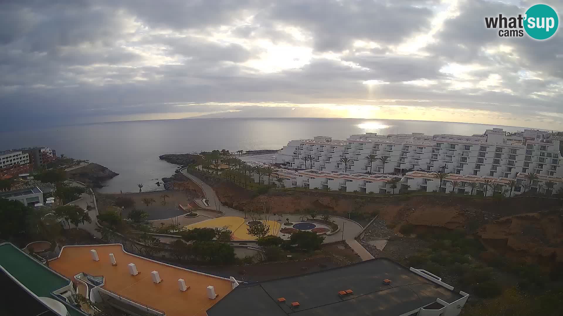 Web kamera uživo Playa de Las Galgas – Playa Paraiso – otok La Gomera – Costa Adeje – Tenerife