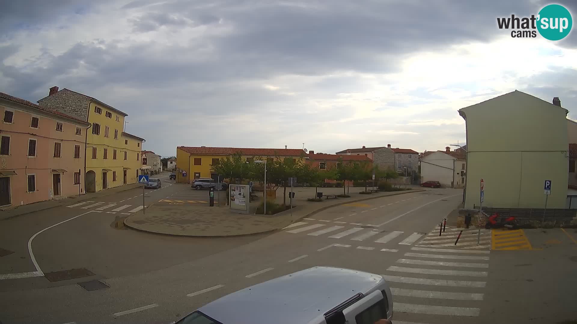 Bale Trg La Musa webcam – Istria – Croatia