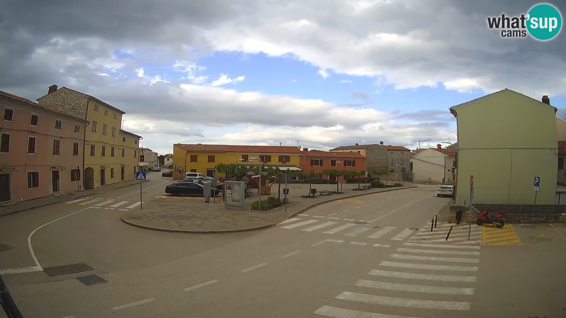 Bale Trg La Musa webcam – Istria – Croatia