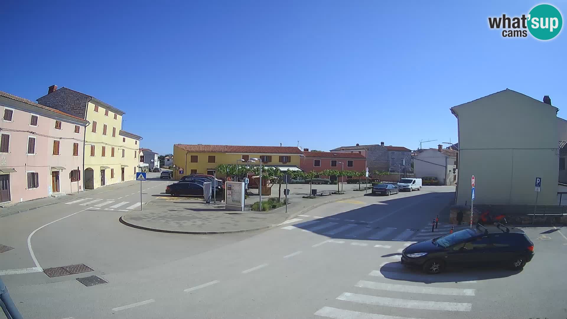 Bale, webcam de la place La Musa – Istrie – Croatie