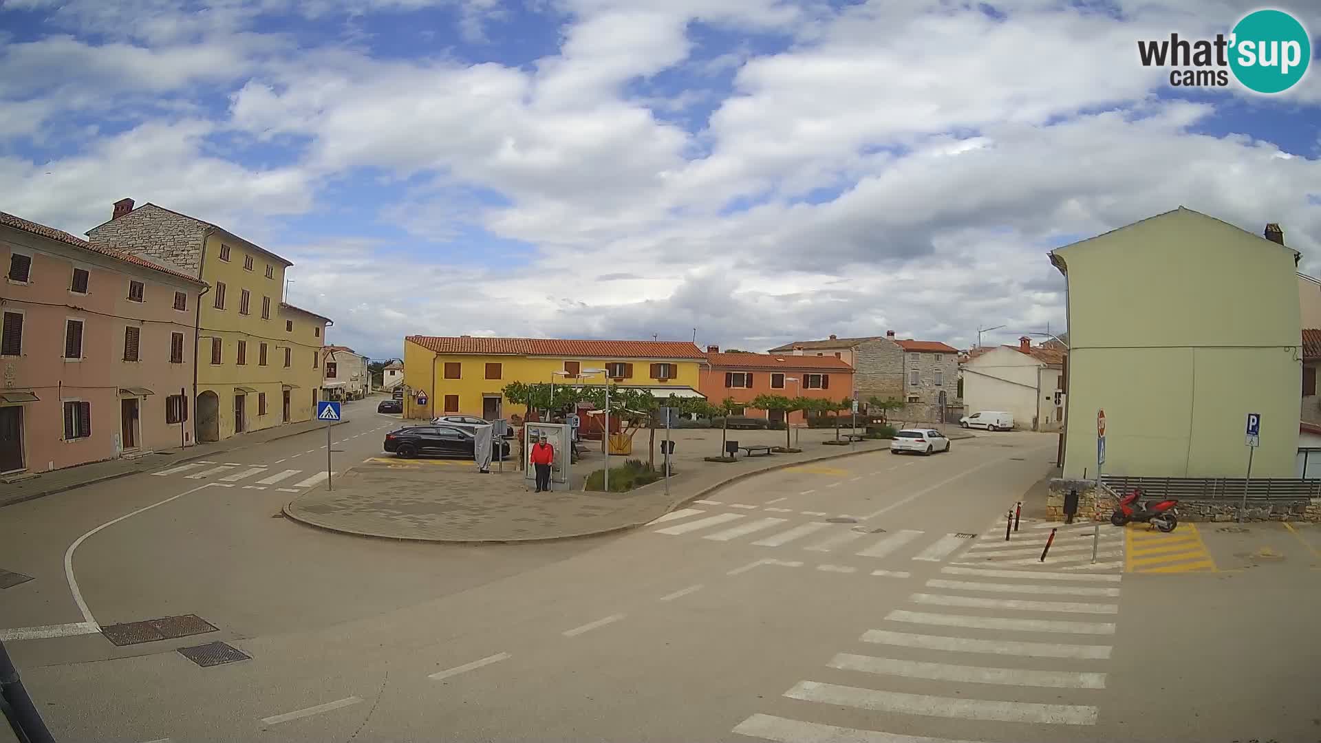 Bale, webcam de la place La Musa – Istrie – Croatie