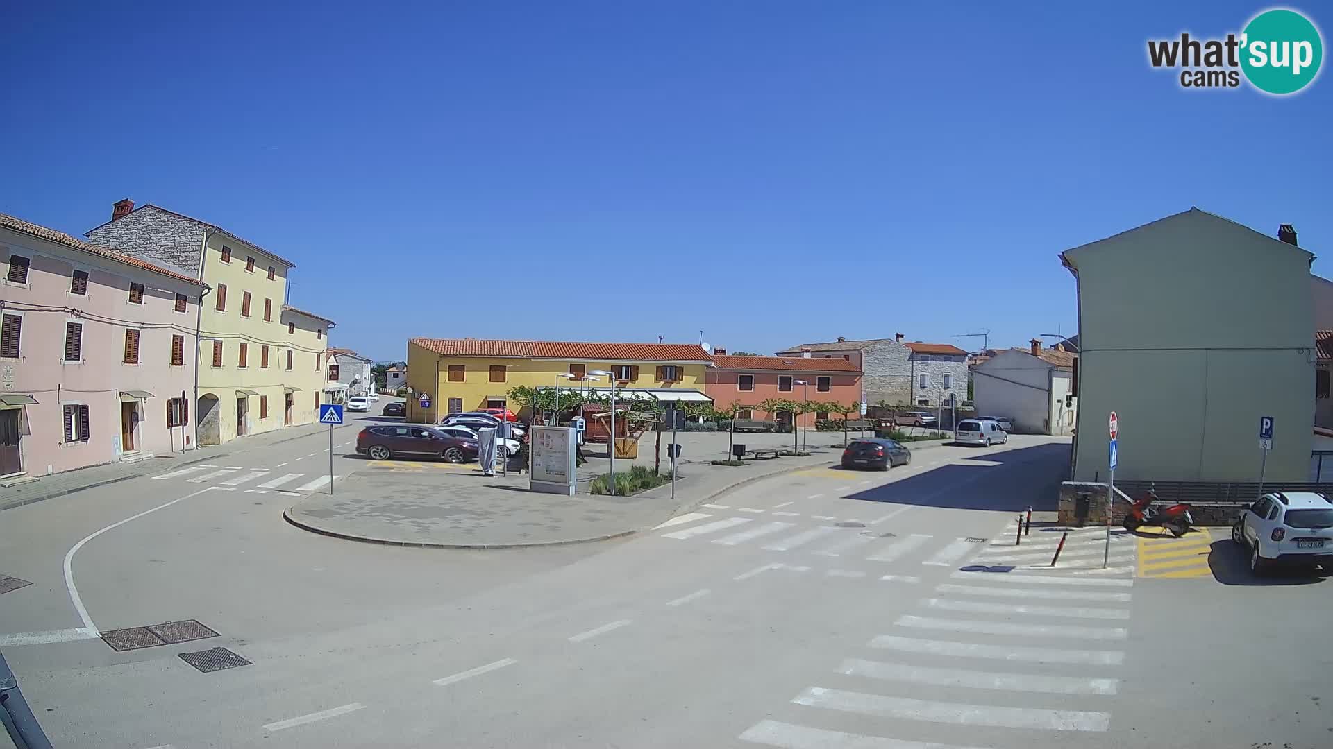 Bale Trg La Musa webcam – Istria – Croatia