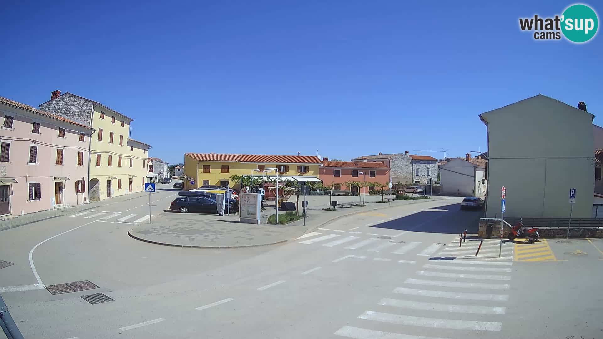 Bale Trg La Musa webcam – Istria – Croatia
