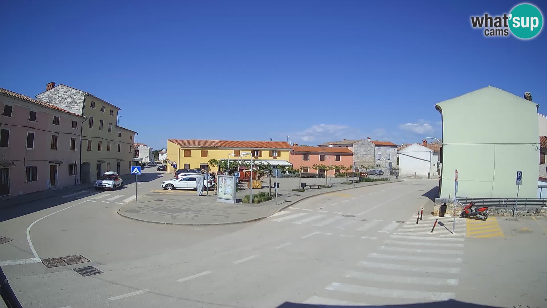 Bale, webcam de la place La Musa – Istrie – Croatie