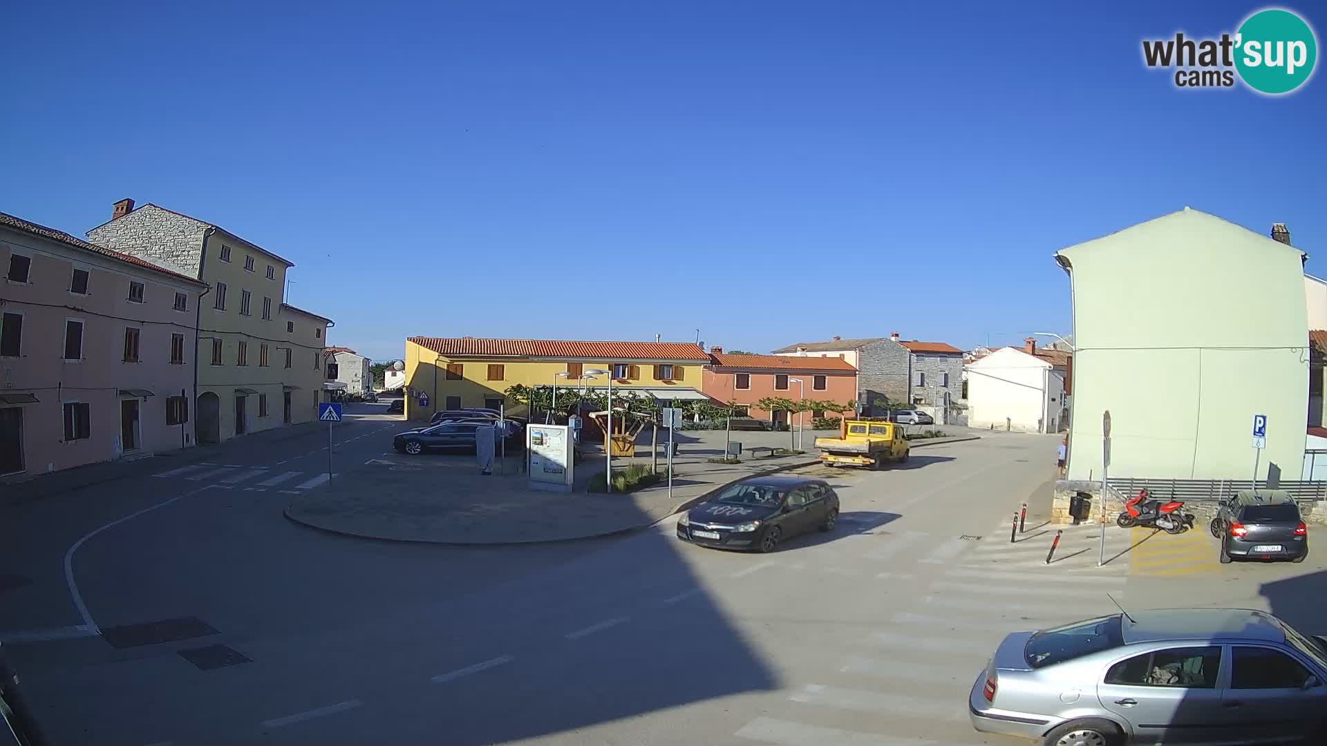 Bale Trg La Musa spletna kamera – Istra – Hrvaška