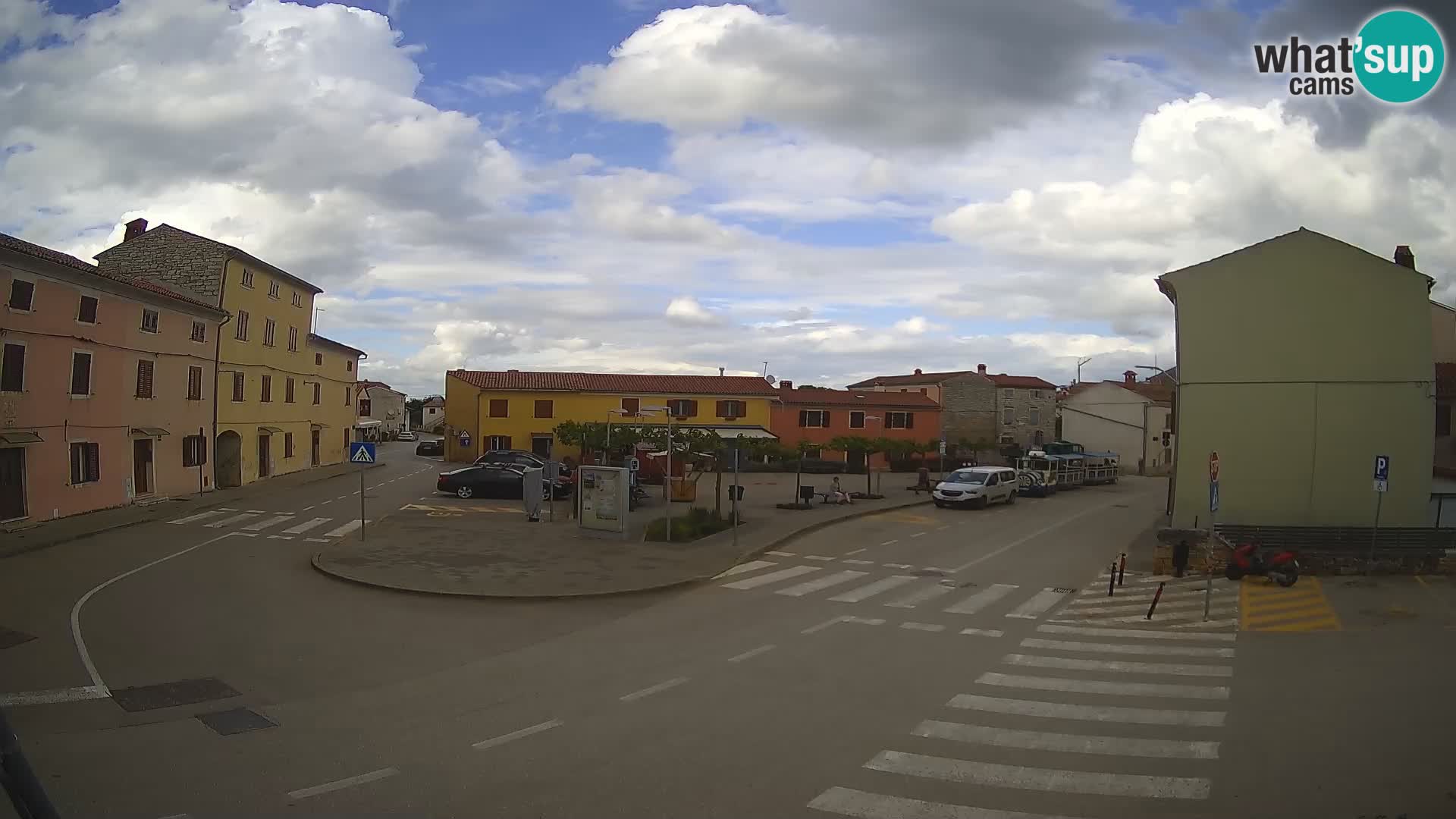 Bale, webcam de la place La Musa – Istrie – Croatie