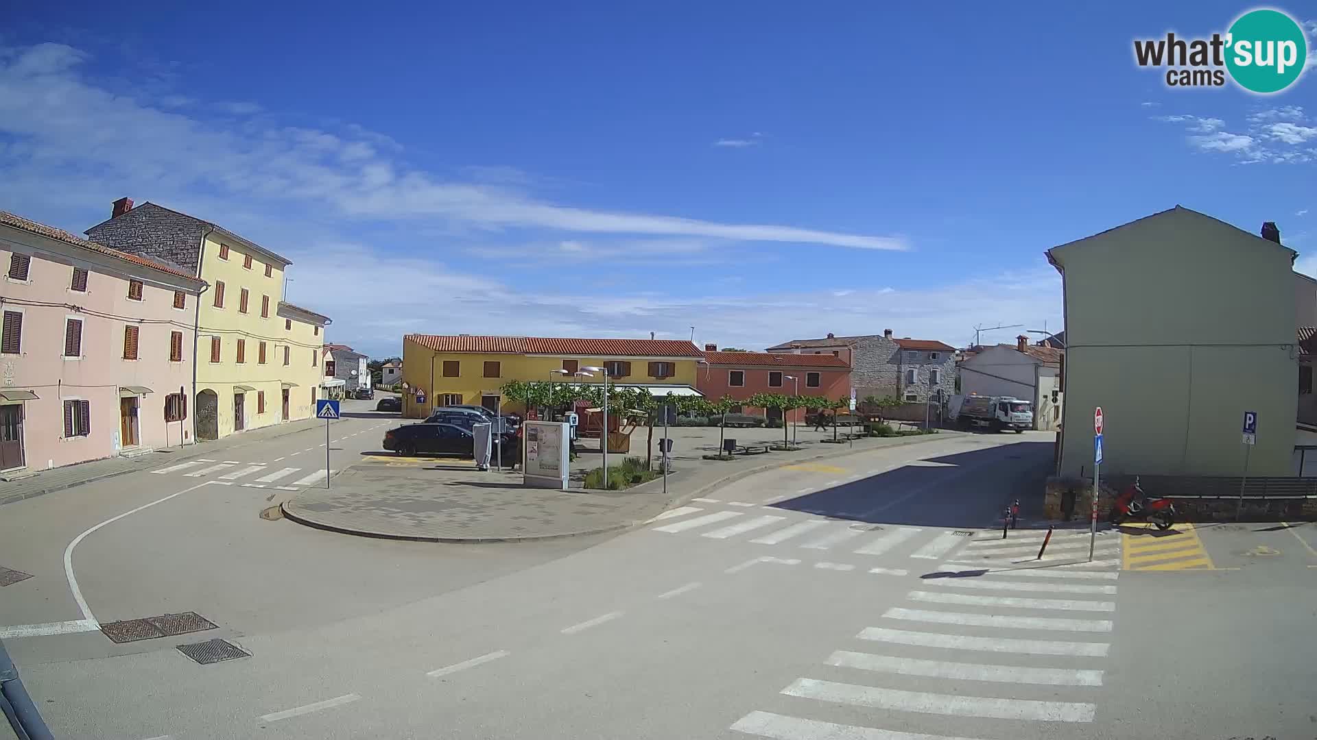 Bale Trg La Musa webcam – Istria – Croatia