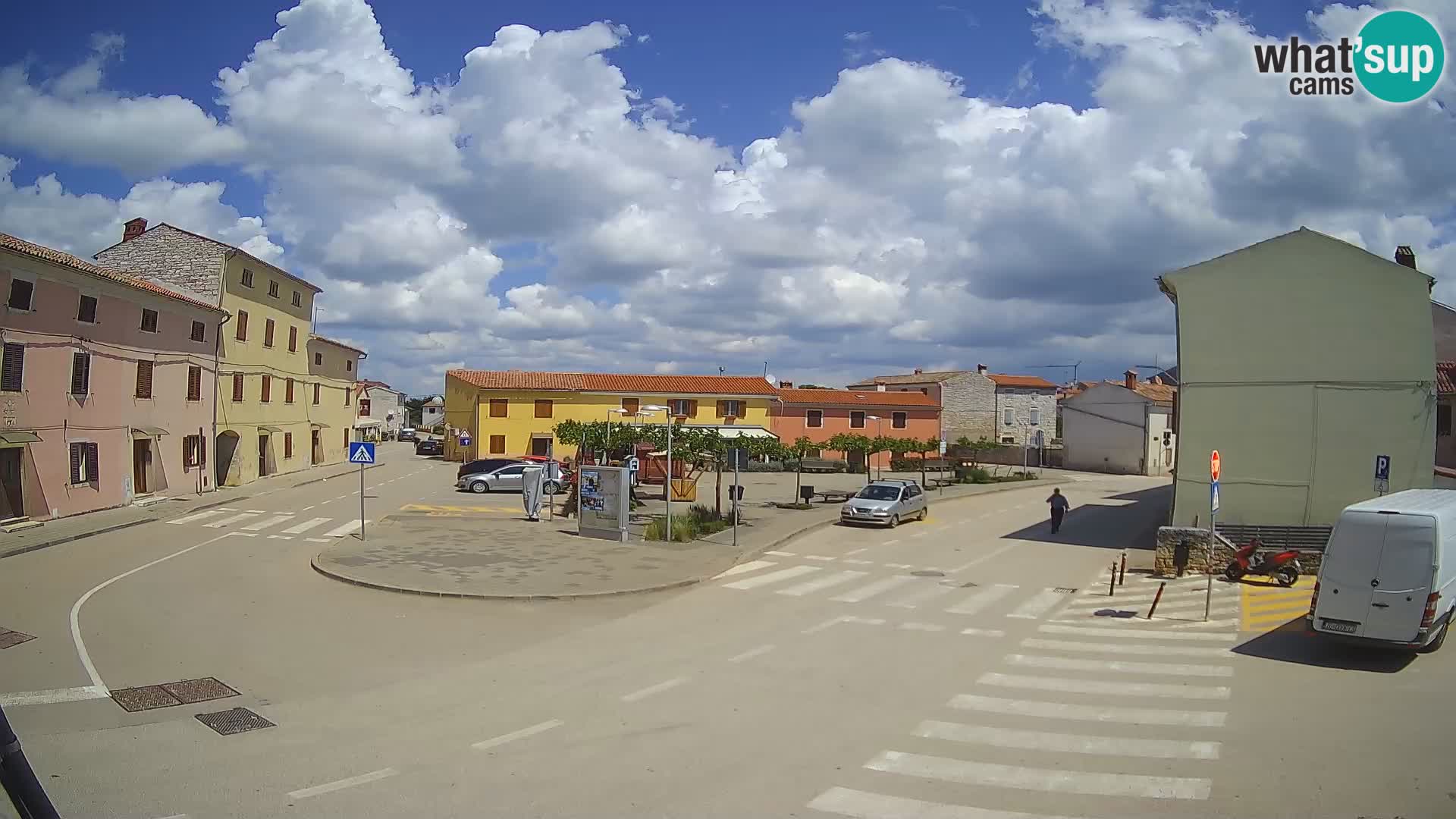 Bale Trg La Musa web kamera – Istra