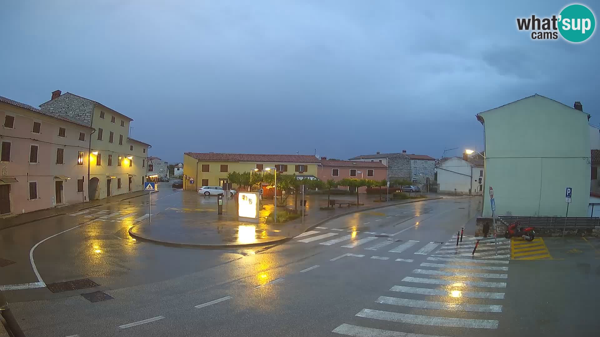 Bale Trg La Musa webcam – Istria – Croatia
