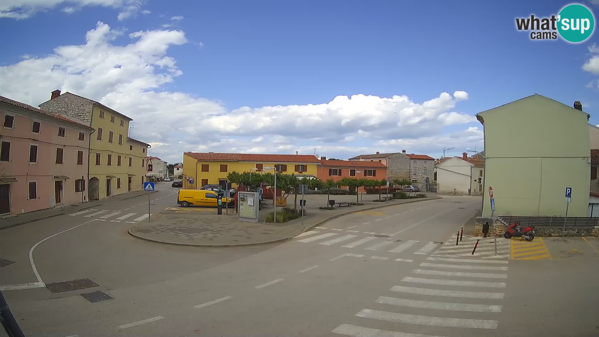 Bale Trg La Musa web kamera – Istra