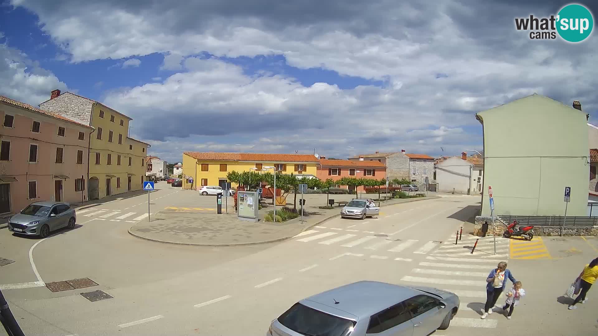 Bale Trg La Musa webcam – Istria – Croatia