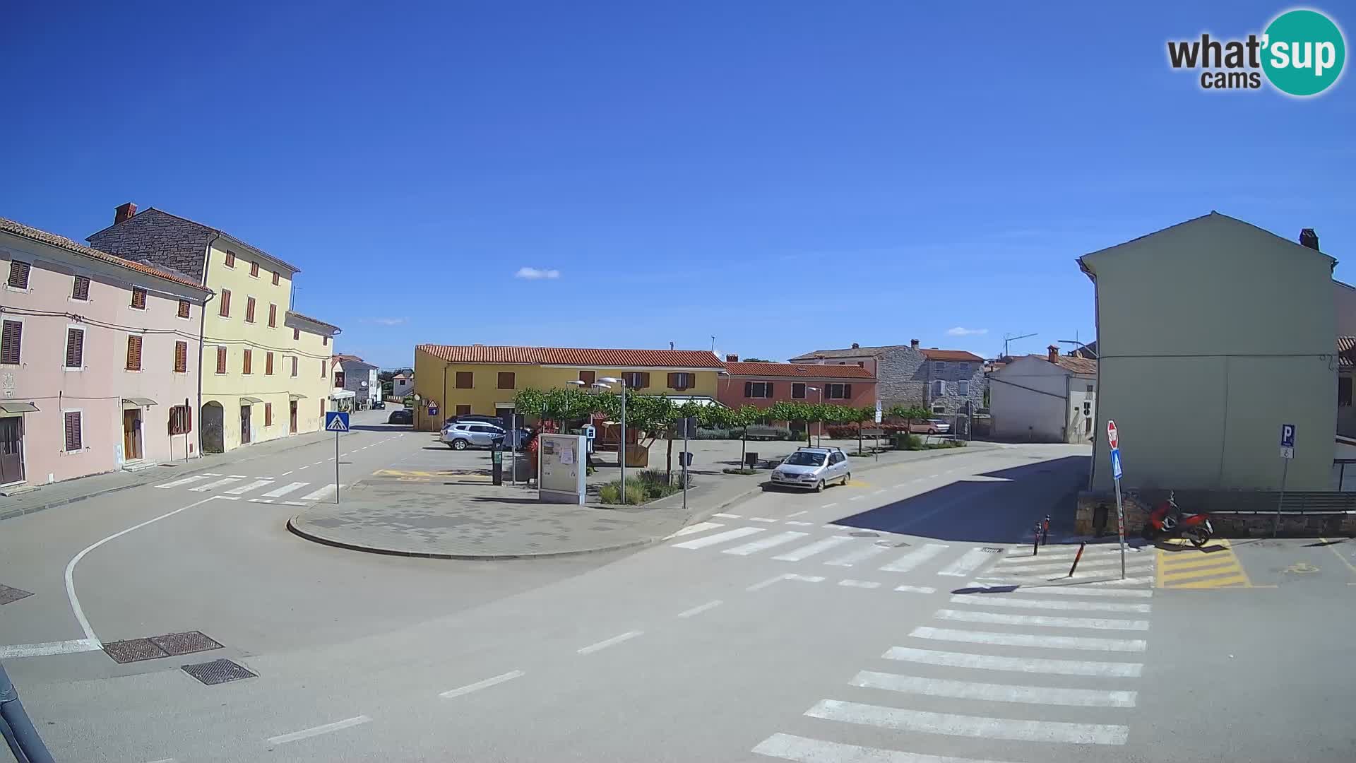 Bale, webcam de la place La Musa – Istrie – Croatie