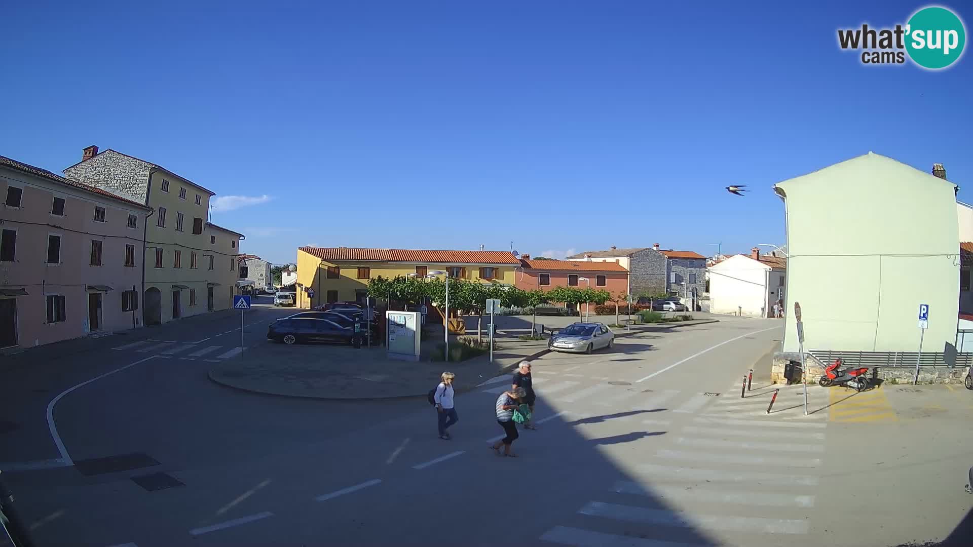 Bale, webcam de la place La Musa – Istrie – Croatie