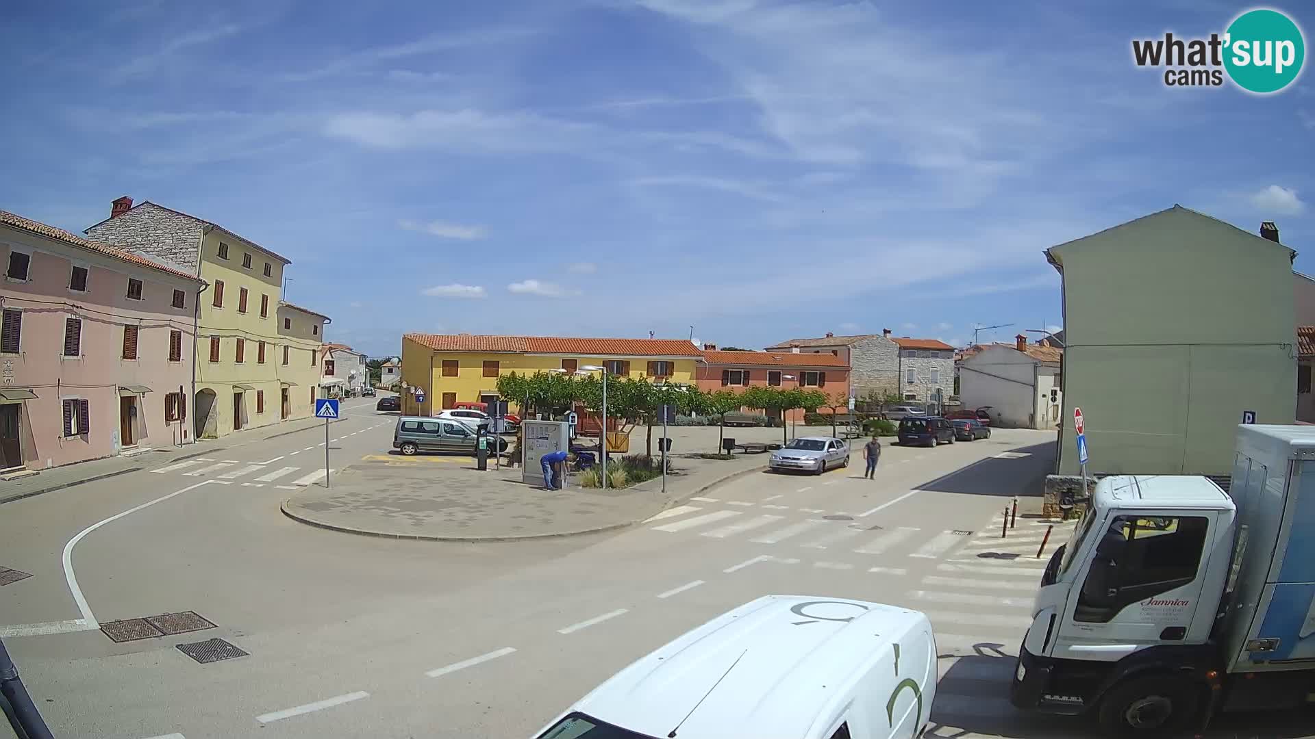Bale, webcam de la place La Musa – Istrie – Croatie