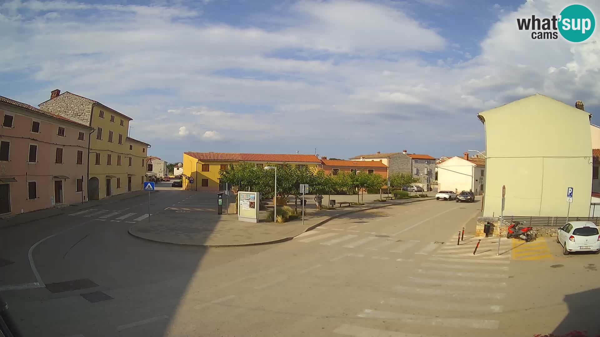 Bale Trg La Musa web kamera – Istra