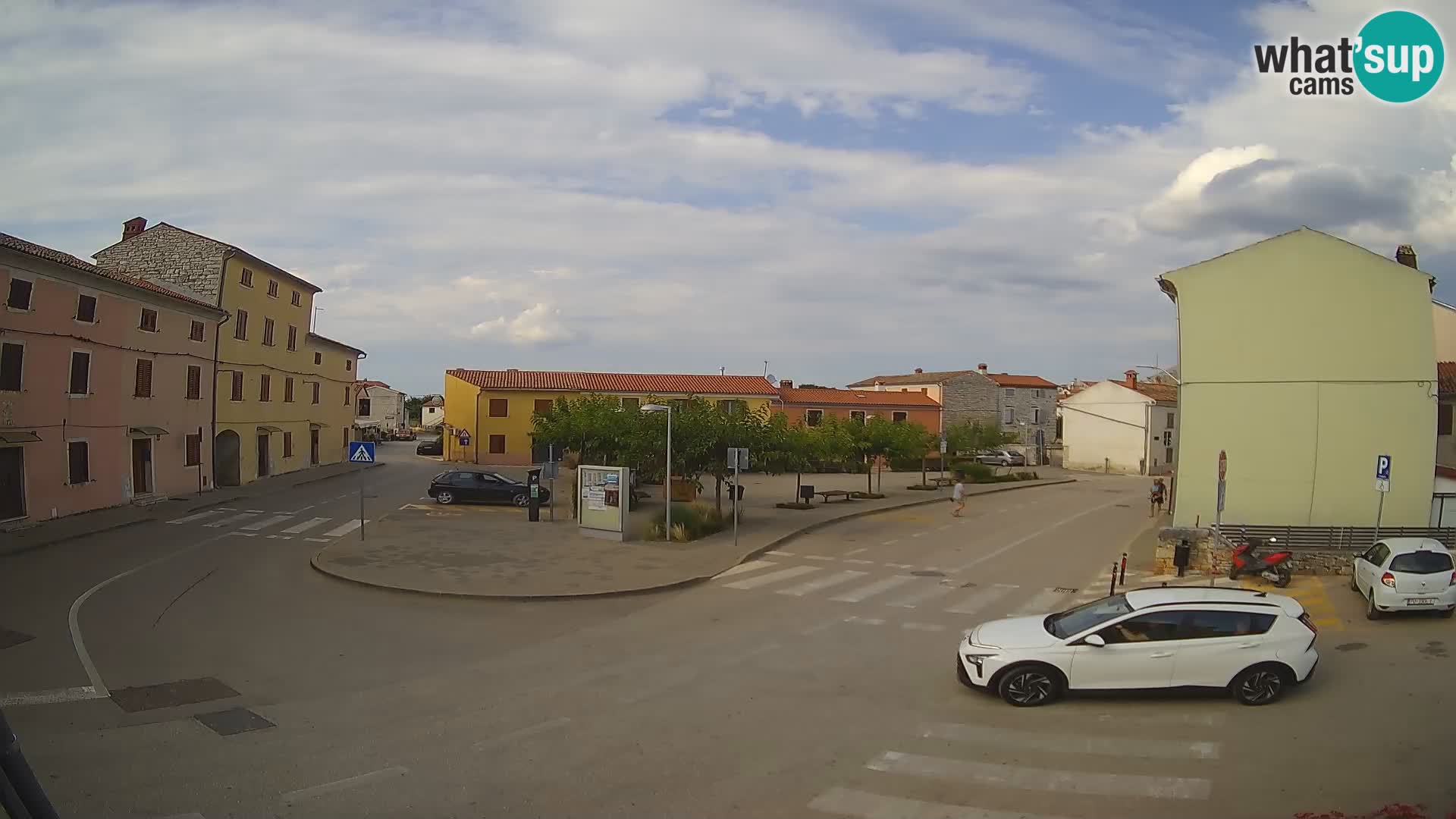 Bale Trg La Musa webcam – Istria – Croatia