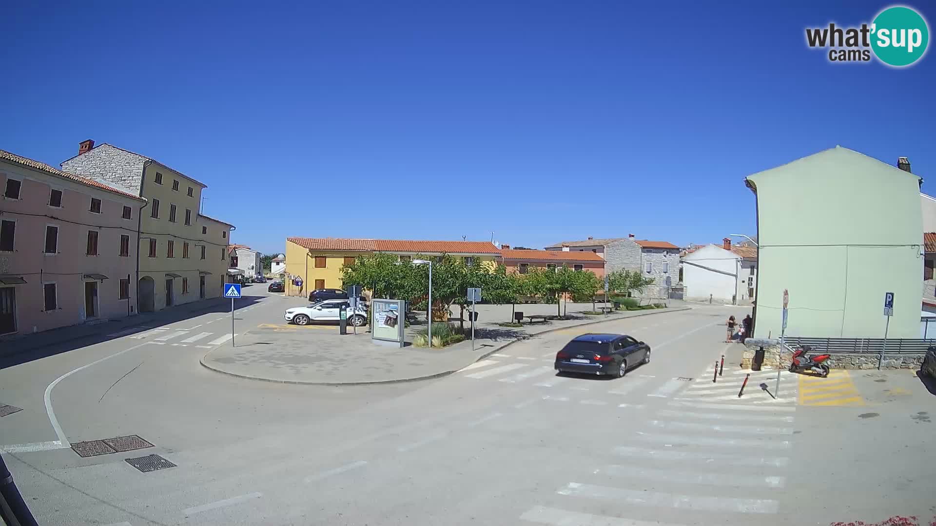 Bale, webcam de la place La Musa – Istrie – Croatie