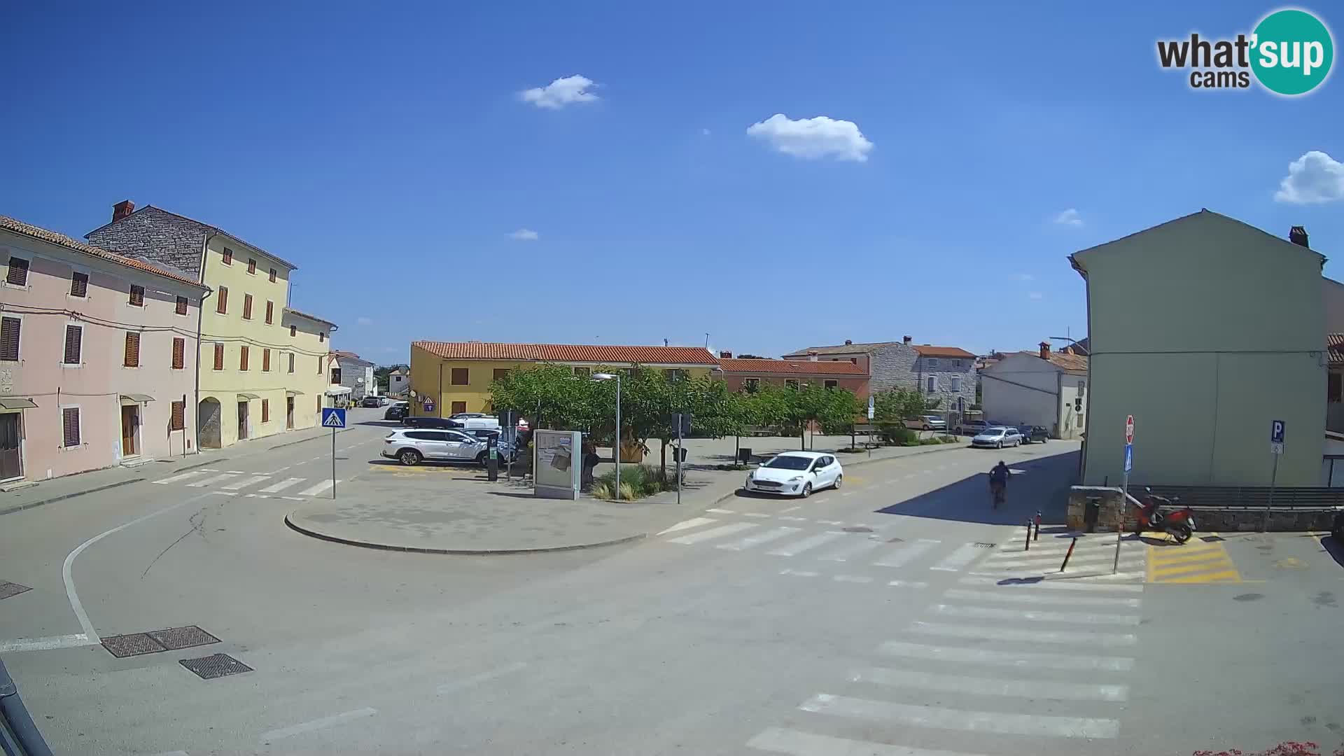 Bale, webcam de la place La Musa – Istrie – Croatie