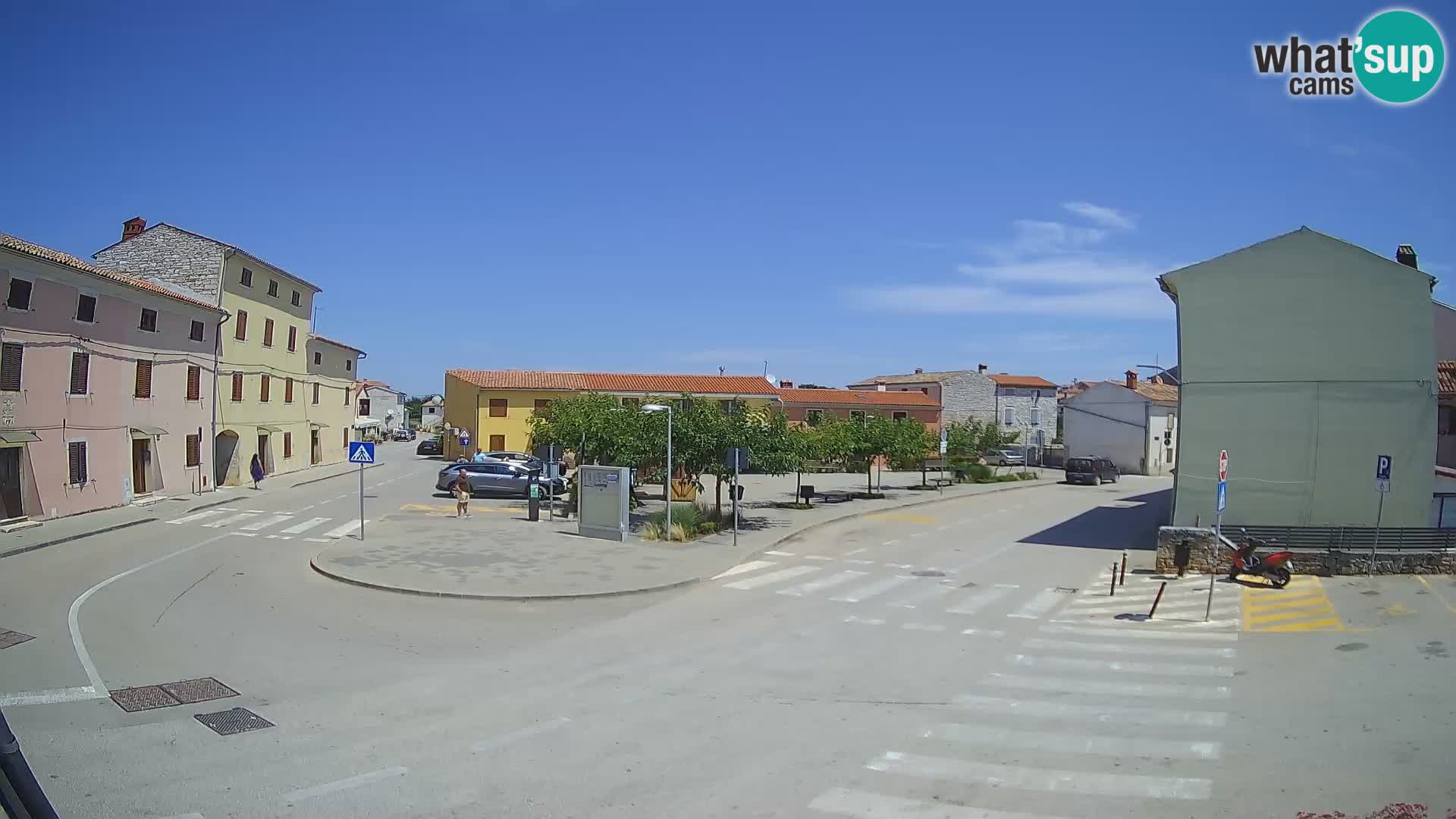 Bale Trg La Musa webcam – Istria – Croatia