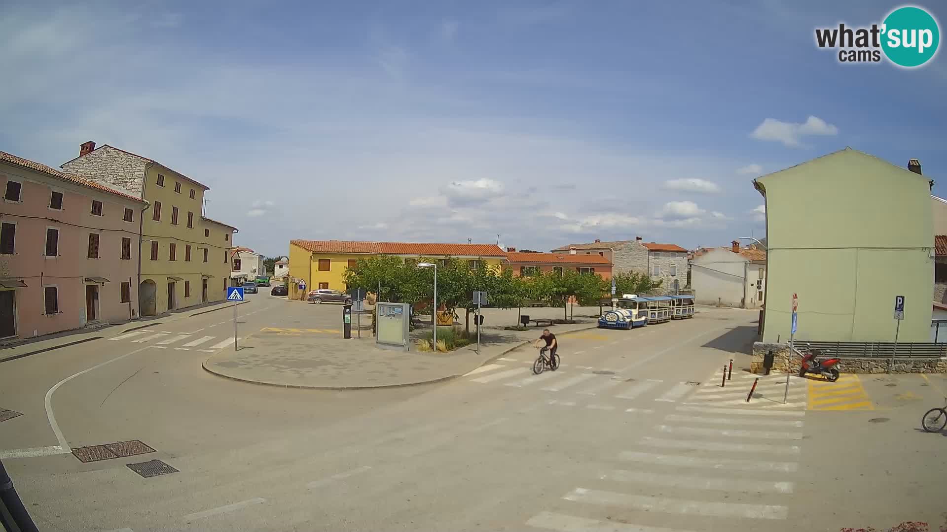 Bale, webcam de la place La Musa – Istrie – Croatie