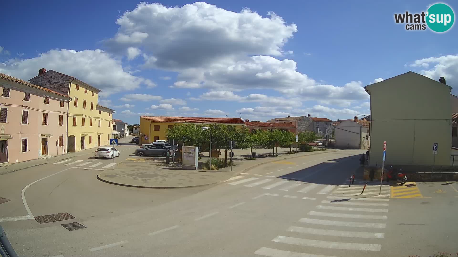 Bale Trg La Musa spletna kamera – Istra – Hrvaška