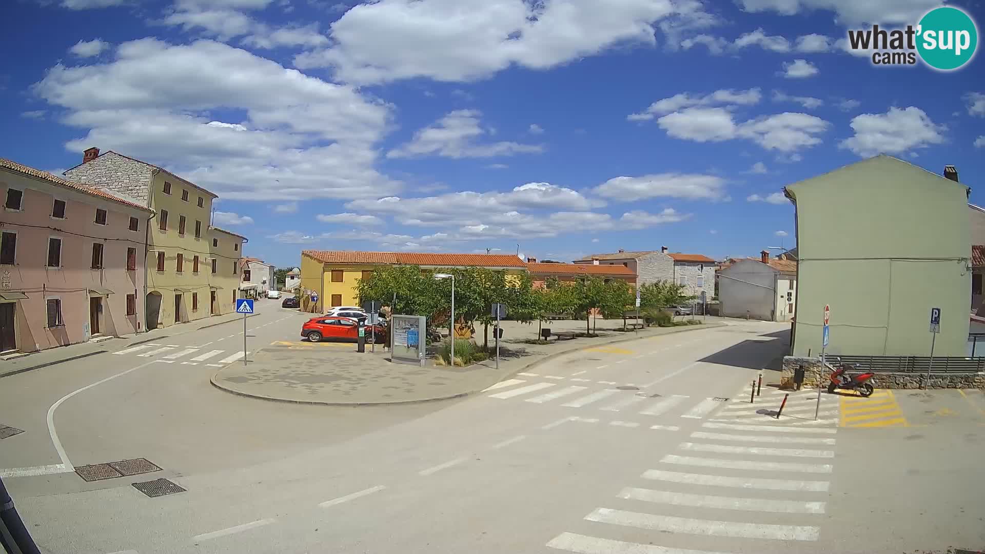 Bale, webcam de la place La Musa – Istrie – Croatie