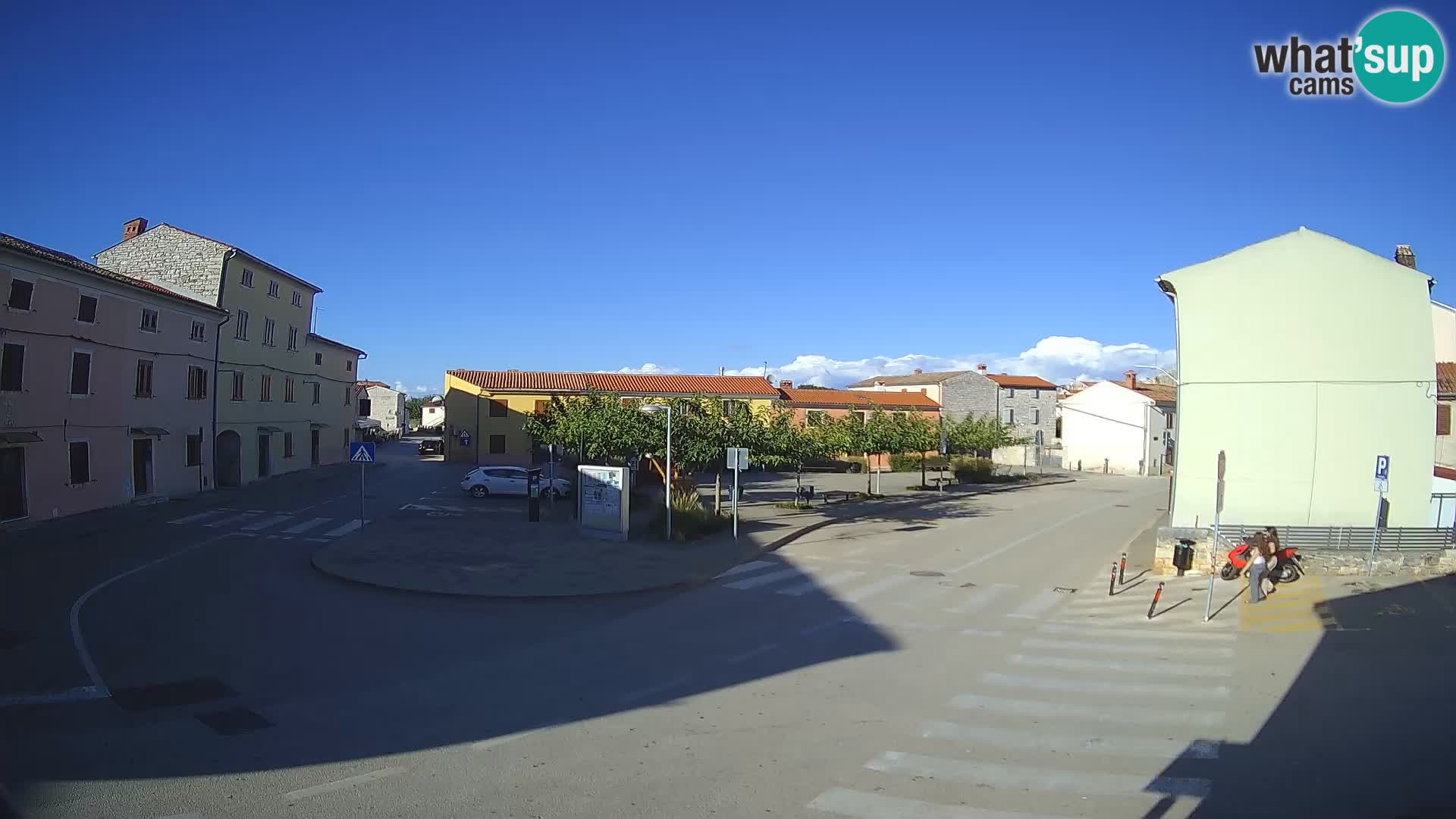 Bale Trg La Musa webcam – Istria – Croatia