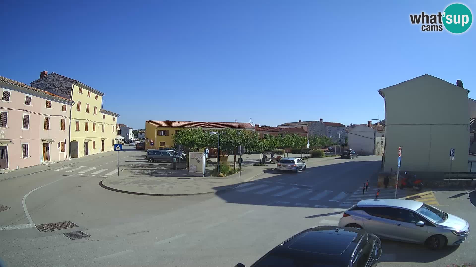 Bale Trg La Musa web kamera – Istra
