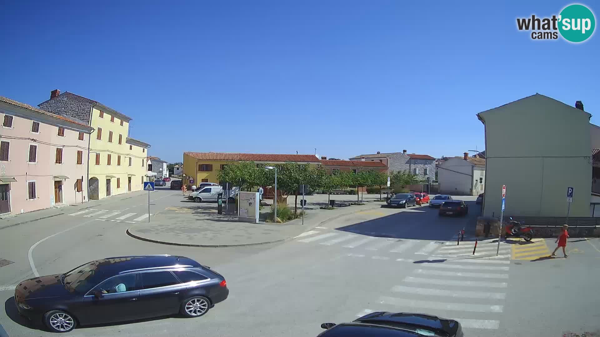 Bale, webcam de la place La Musa – Istrie – Croatie