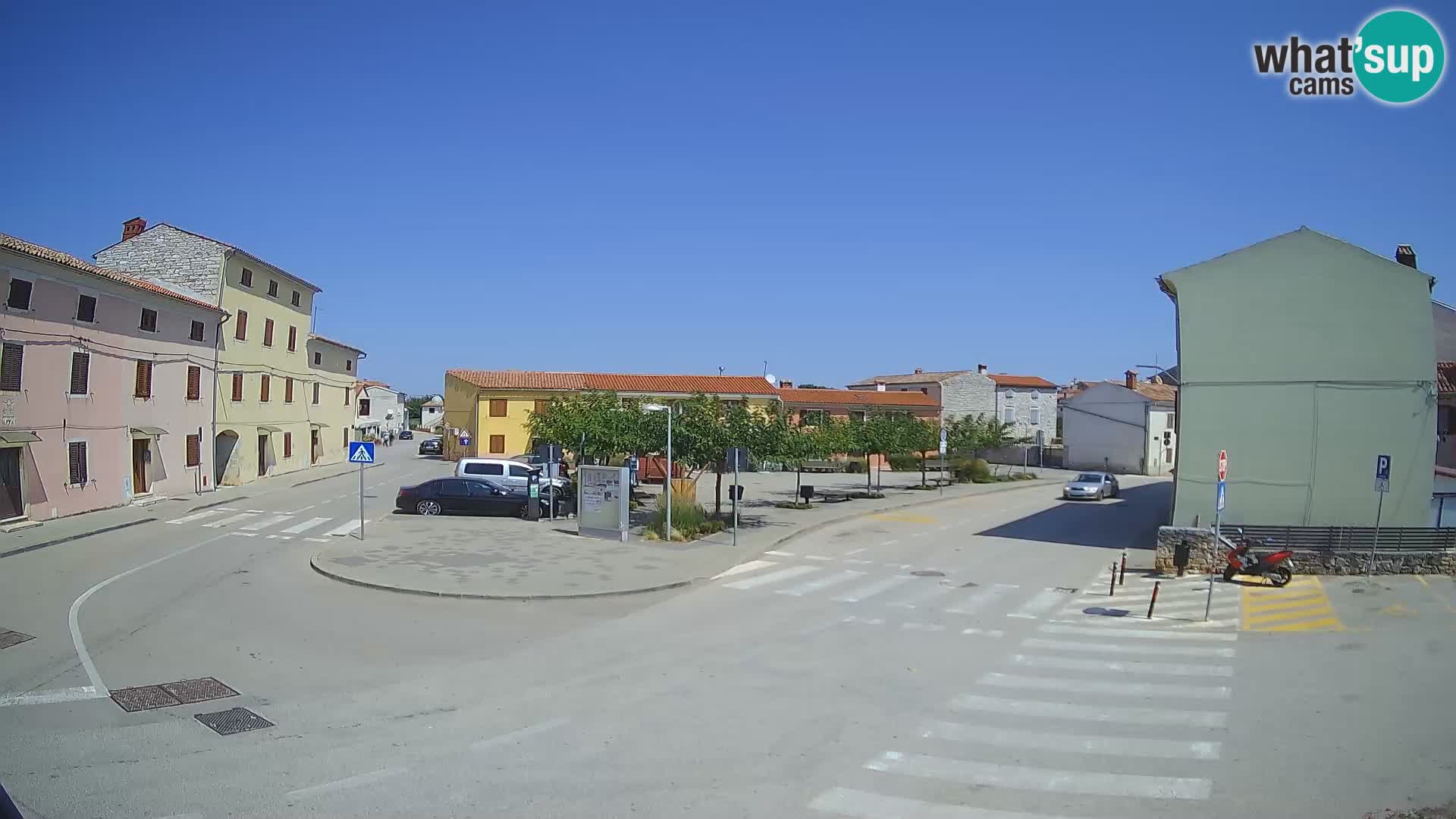 Bale, webcam de la place La Musa – Istrie – Croatie