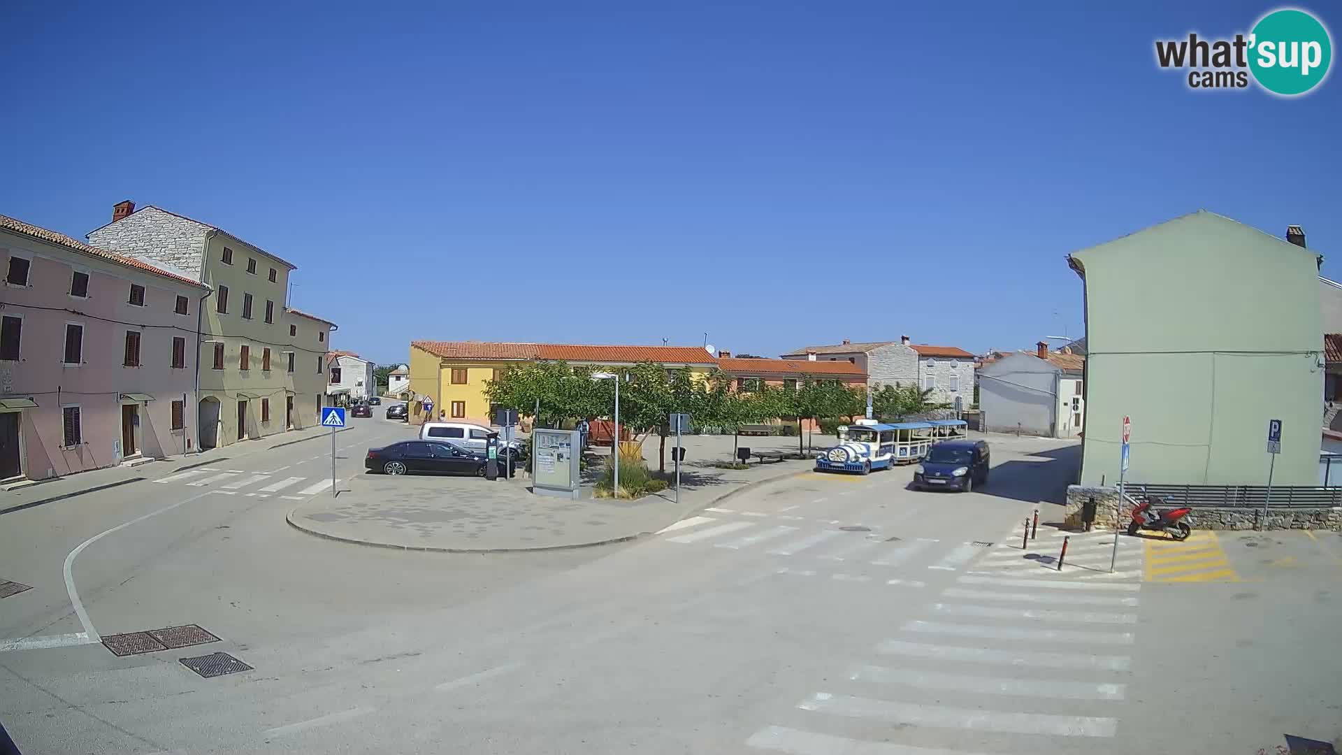 Bale, webcam de la place La Musa – Istrie – Croatie