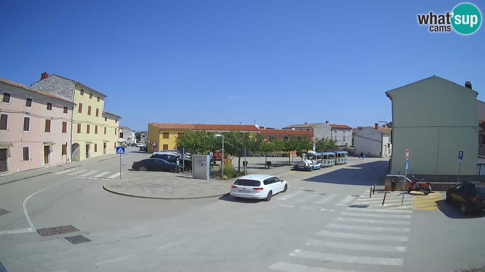 Bale Trg La Musa webcam – Istria – Croatia