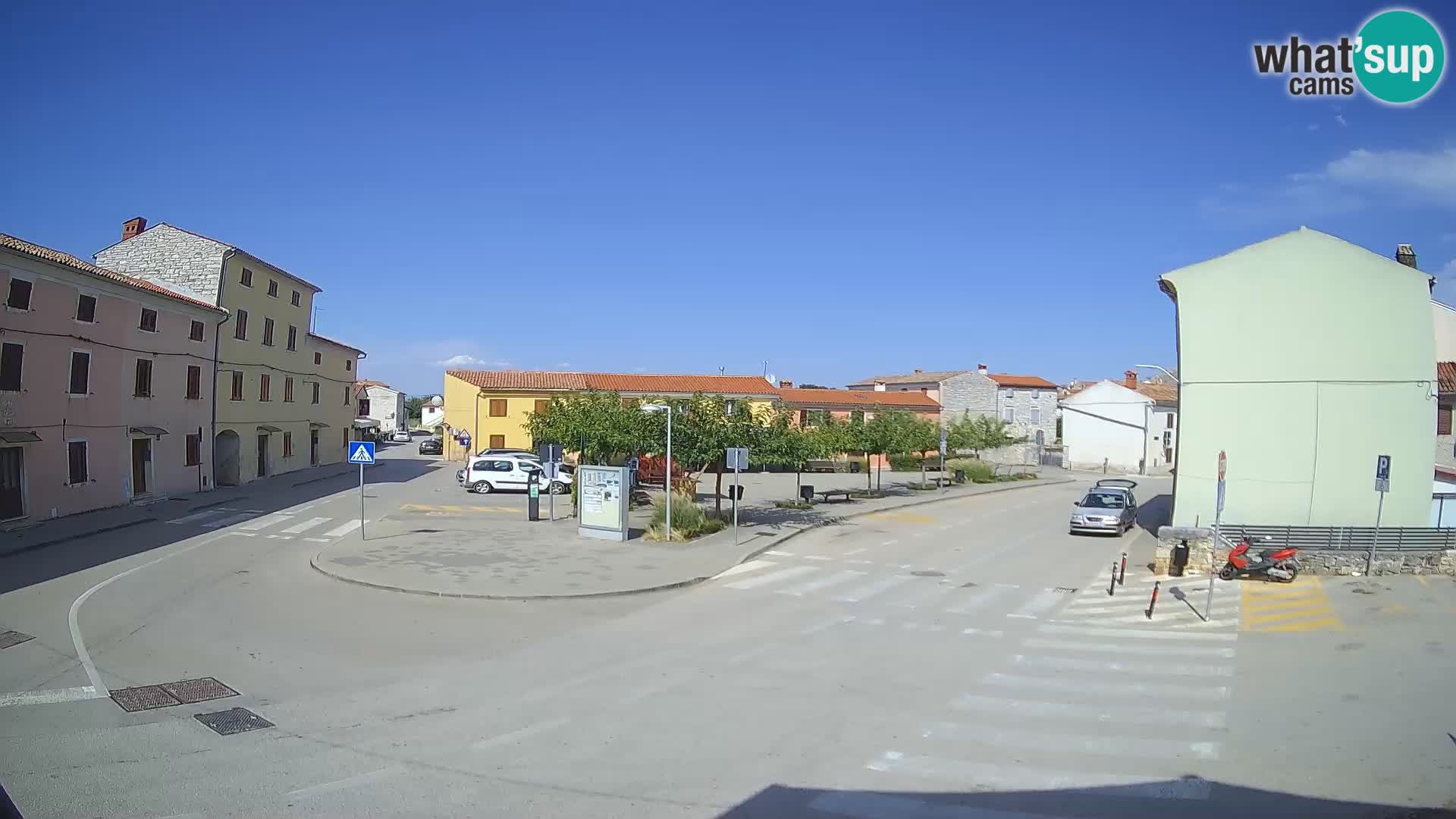 Bale Trg La Musa webcam – Istria – Croatia