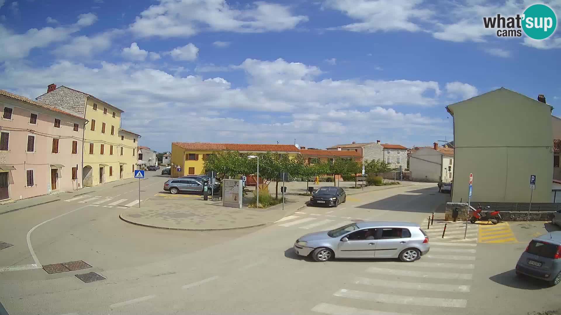Bale, webcam de la place La Musa – Istrie – Croatie