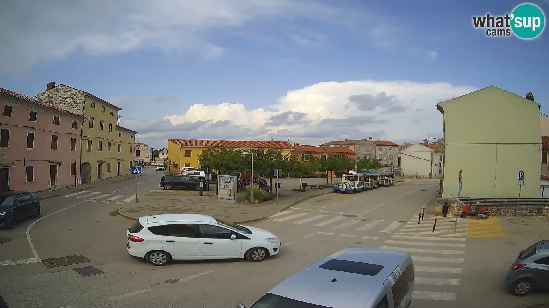 Bale Trg La Musa web kamera – Istra