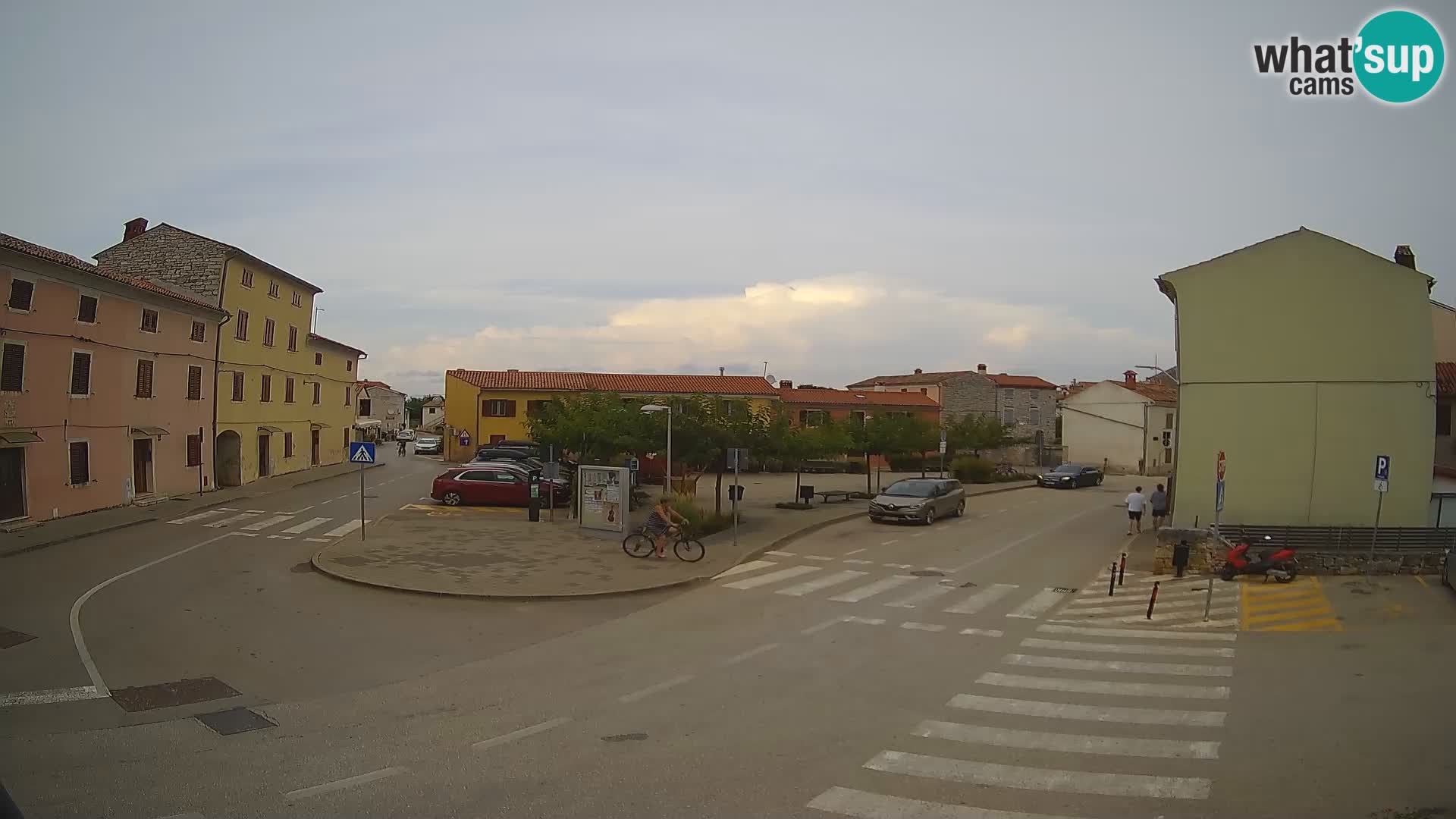 Bale Trg La Musa web kamera – Istra