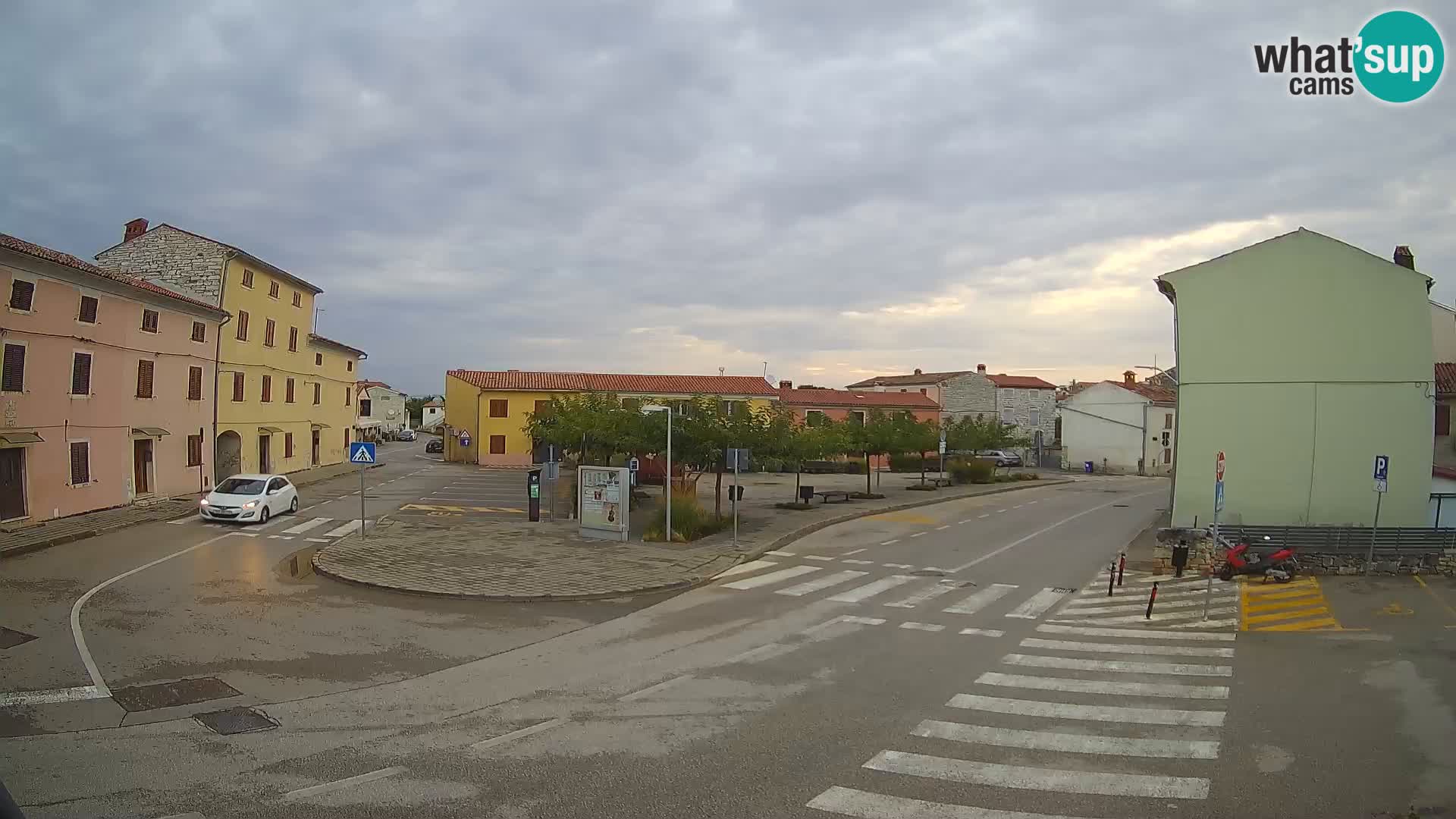 Bale, webcam de la plaza La Musa – Istria – Croacia
