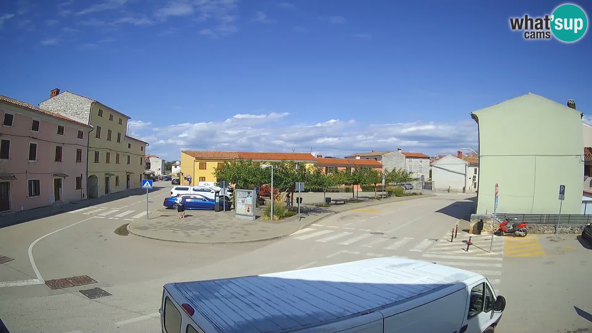 Bale, webcam de la place La Musa – Istrie – Croatie