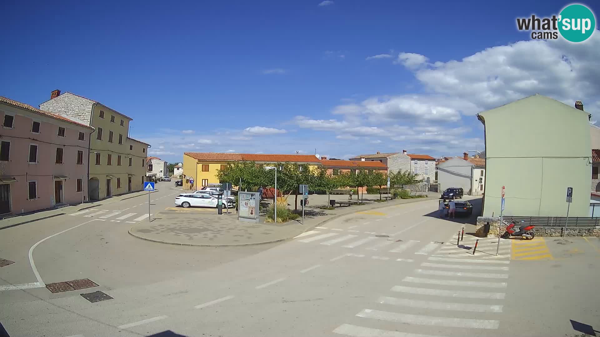 Bale Trg La Musa spletna kamera – Istra – Hrvaška