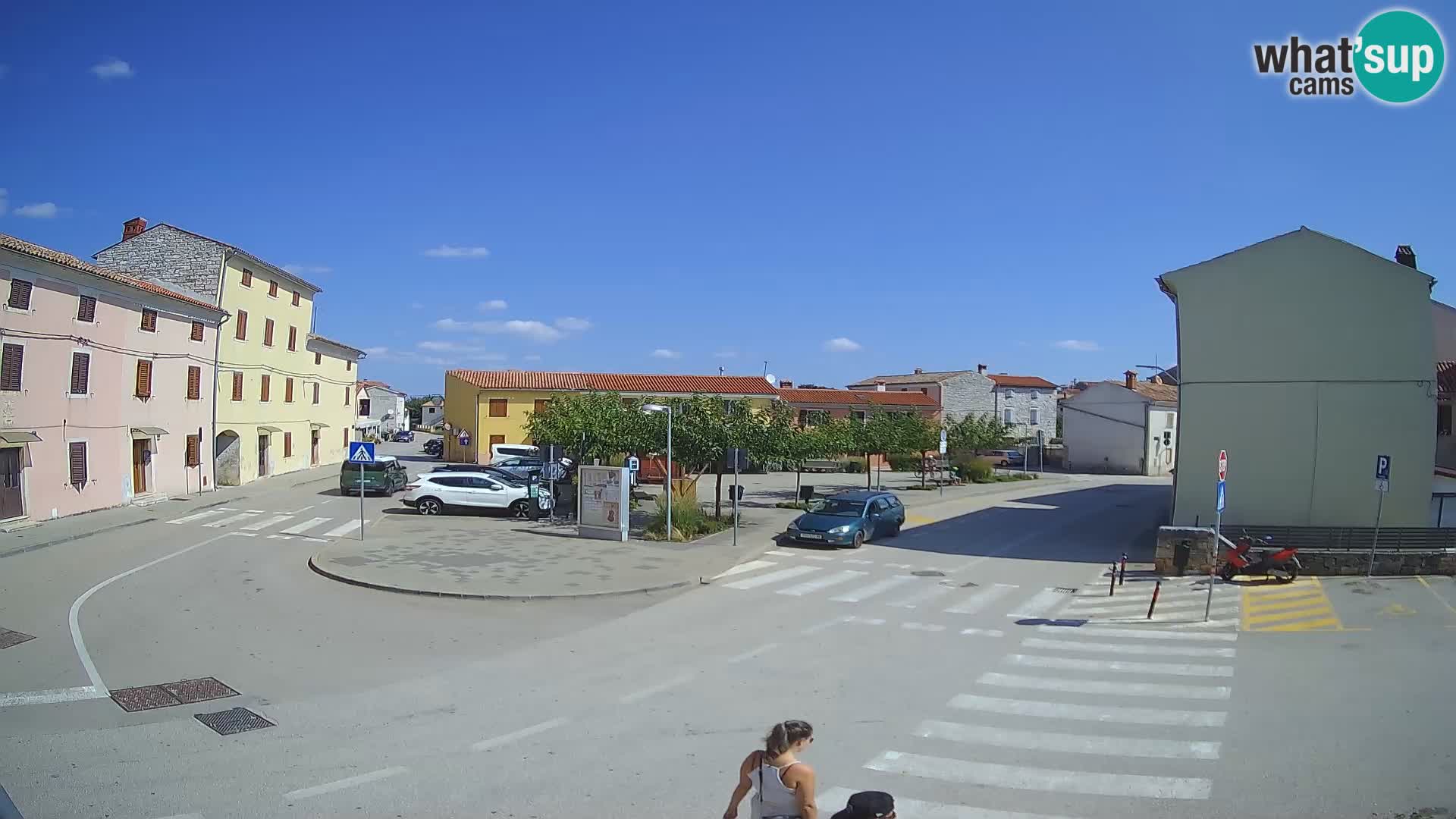 Bale Trg La Musa webcam – Istria – Croatia
