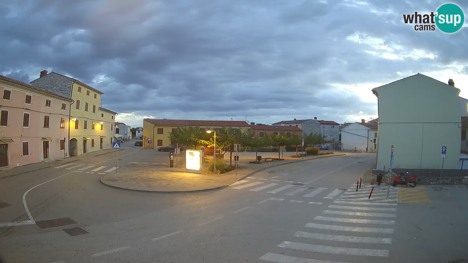 Bale Trg La Musa webcam – Istria – Croatia