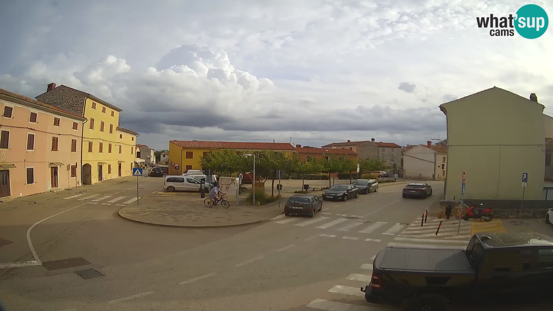 Bale, webcam de la plaza La Musa – Istria – Croacia