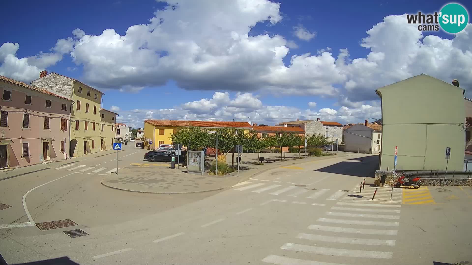Bale, webcam de la place La Musa – Istrie – Croatie