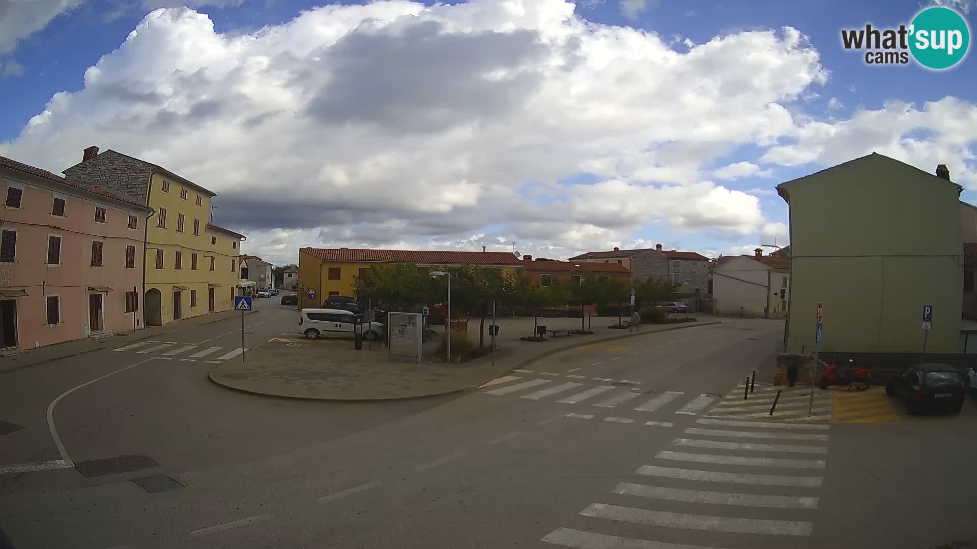Bale Trg La Musa webcam – Istria – Croatia