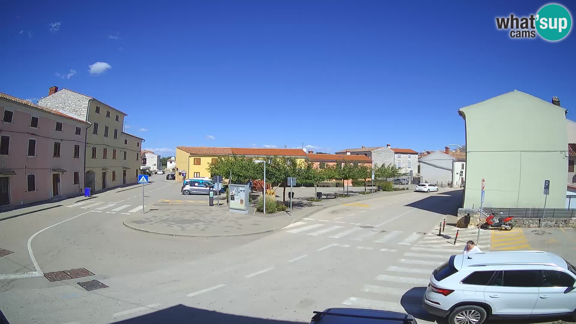 Bale Trg La Musa webcam – Istria – Croatia
