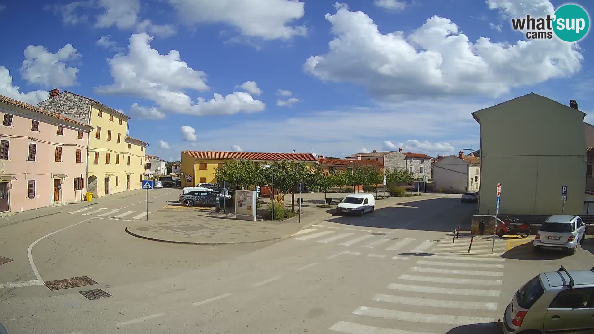 Bale, webcam de la place La Musa – Istrie – Croatie