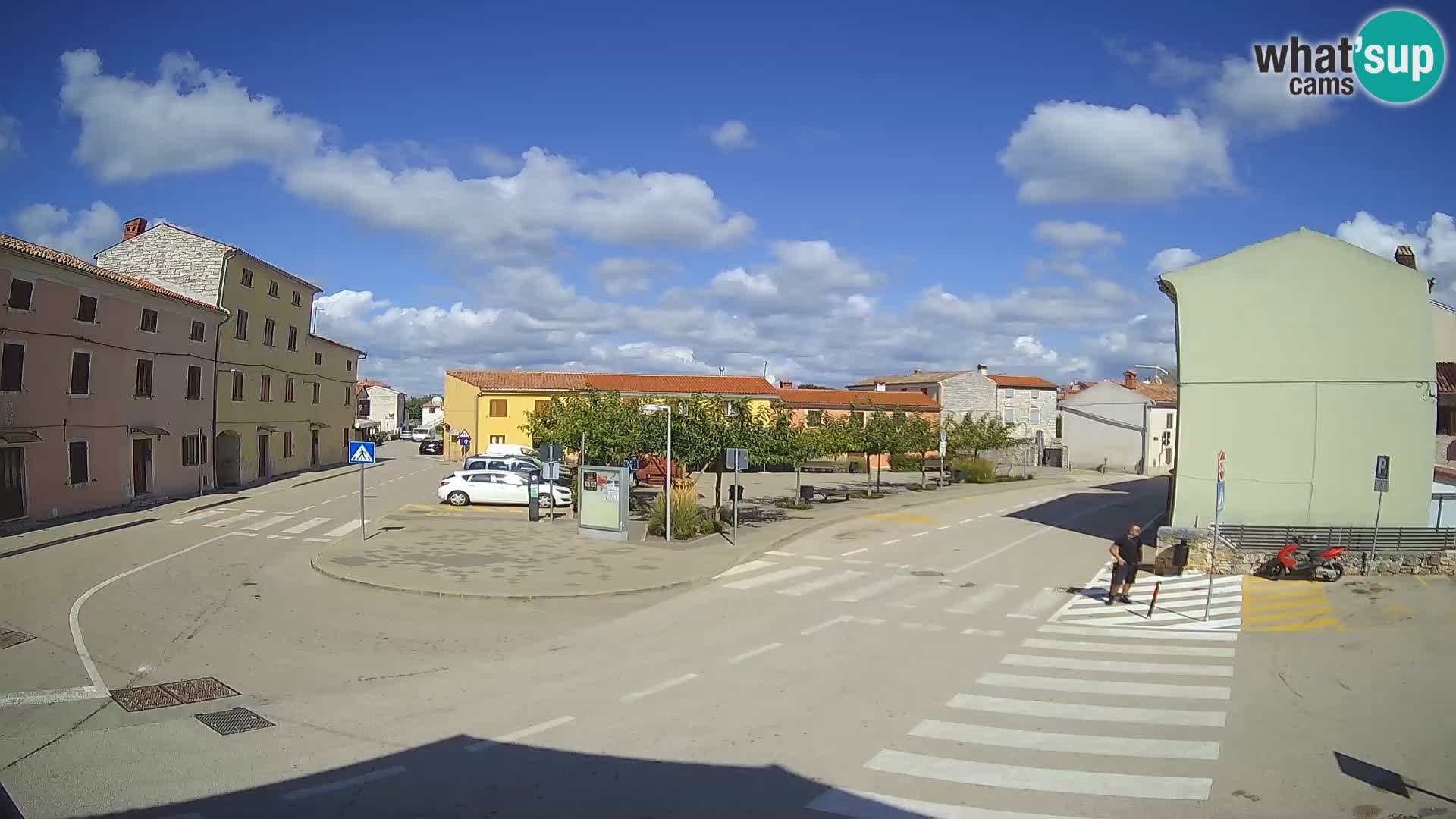 Bale Trg La Musa web kamera – Istra