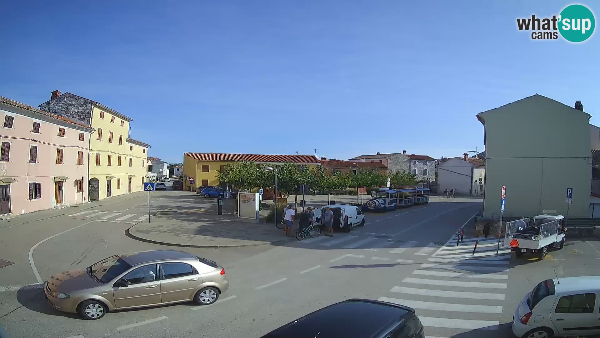 Bale Trg La Musa webcam – Istria – Croatia