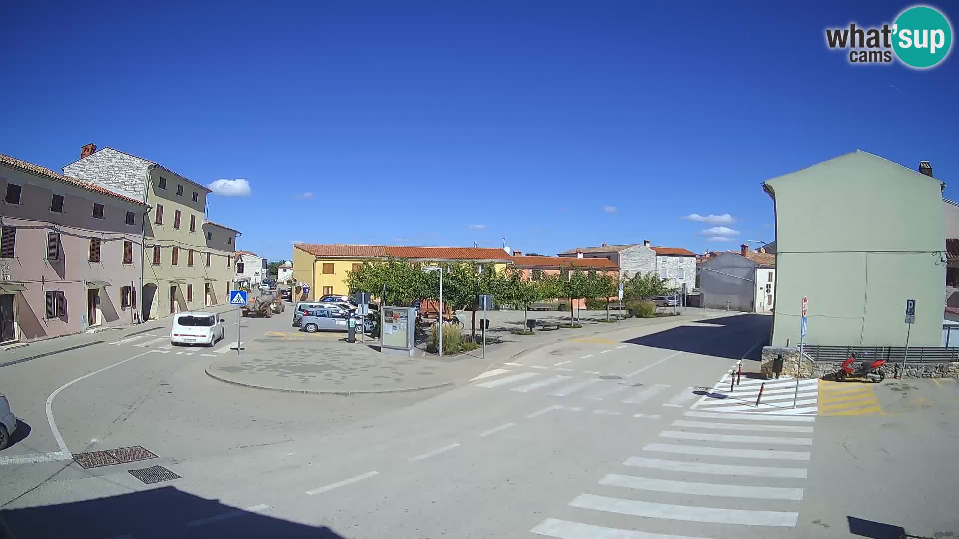 Bale Trg La Musa webcam – Istria – Croatia
